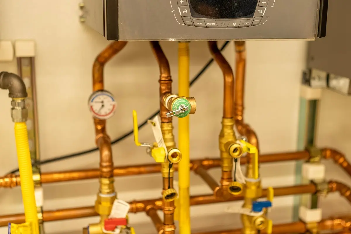 Licensed technician providing Sewer Cleanout for a homeowner in Pecan Plantation